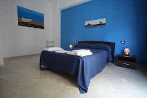 Desk, free WiFi - LA DIMORA DEL PRINCIPE (Trapani)
