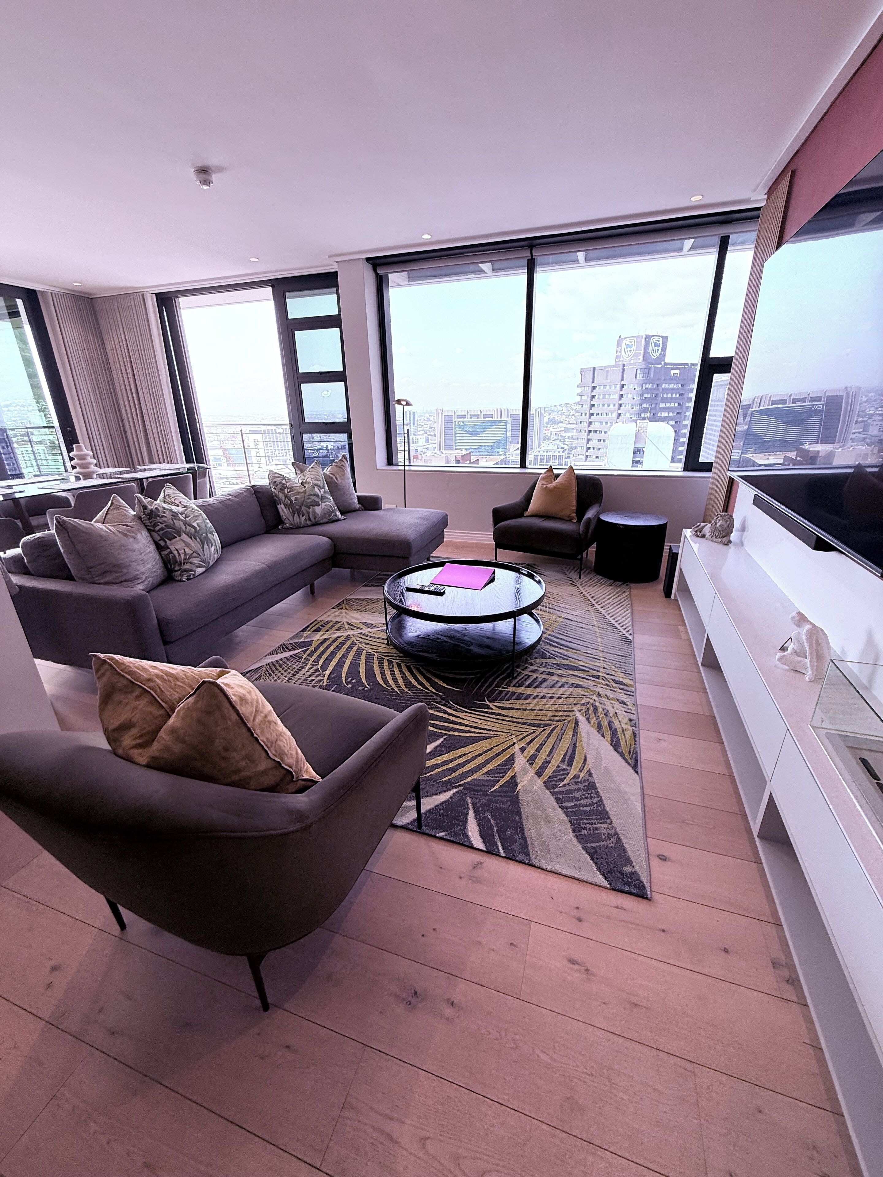 Luxury Penthouse 3203 | Living area