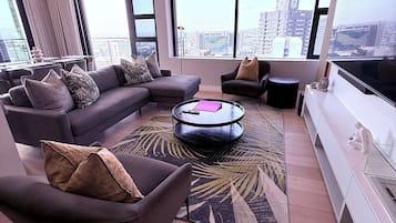 Luxury Penthouse 3203 | Living area