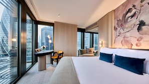 Habitación ejecutiva, vistas a la ciudad | Ropa de cama hipoalergénica, edredones de plumas, minibar y caja fuerte