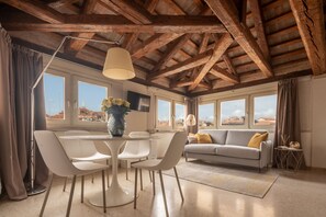 TV - Lion Palace Suite Terrace R&R (Venecia)