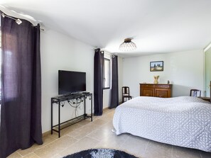 3 chambres, Wi-Fi gratuit
