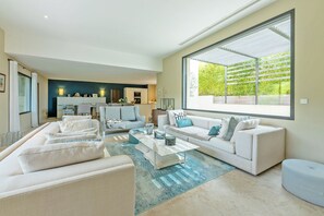 Televisie en een stereo