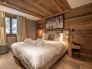 5 bedrooms, free WiFi, bed sheets - Luxurious 5-bedroom apartment with sauna in Méribel, ski-in/ski-out (Méribel)