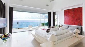 Villa, 5 Bedrooms | 5 bedrooms, individually decorated, individually furnished, desk