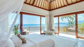 Vila, 4 quartos | 4 quartos, cofres nos quartos, individualmente decorados
