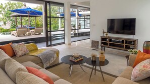 4 bedrooms, iron/ironing board, free cribs/infant beds, free WiFi - Villa Adenium by Elite Havens (Jimbaran)