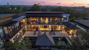 Villa, 4 Bedrooms | 4 bilik tidur, seterika/papan seterika, katil bayi/kot (percuma)