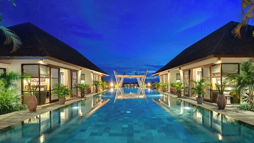 Mandalay Villas