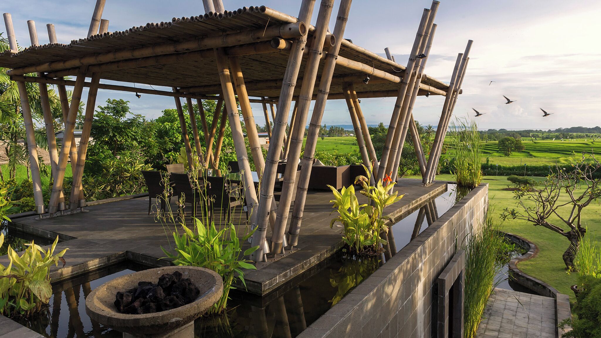 Vila (Mandalay) | Tirai kedap cahaya, tempat tidur bayi gratis, dan Wi-Fi gratis