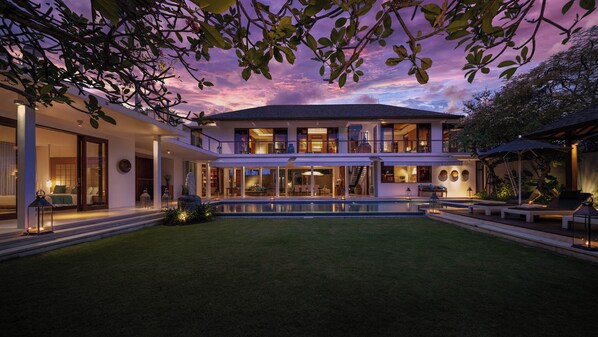 Villa, 5 Bedrooms | 5 bedrooms, in-room safe, individually decorated, individually furnished