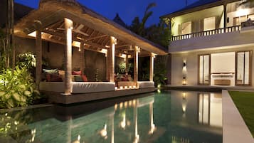 Outdoor pool, pool umbrellas, pool loungers