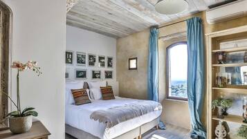 1 chambre, Wi-Fi gratuit, draps fournis