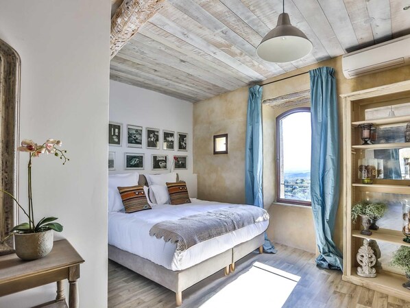 1 chambre, Wi-Fi gratuit, draps fournis