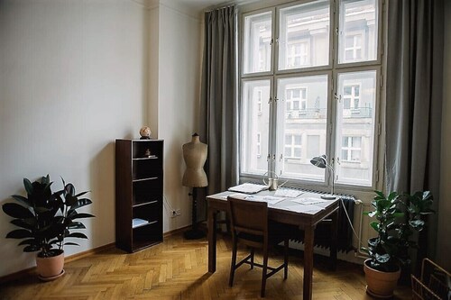 Stylish, unique 2 bedroom flat w/balcony in Letna