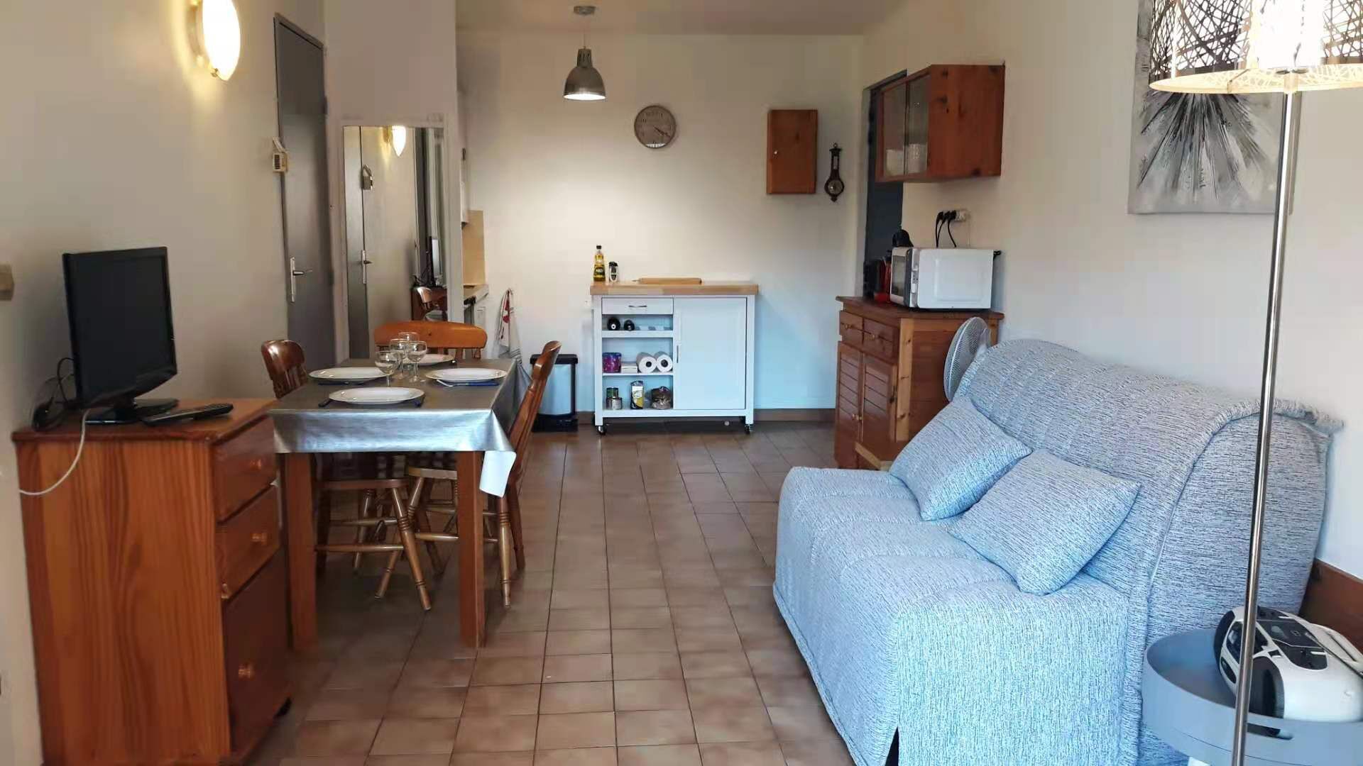 T2 + swimming pool at the gates of old frejus and 5 minutes from the beach