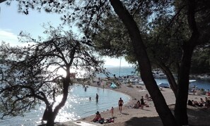 Beach nearby - Miabella Resort (Drage)