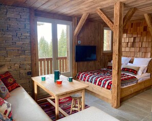 2 habitaciones, cuna de viaje, wifi y ropa de cama 