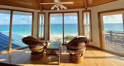 Luxury Secluded Paradise 4BR, 2 1/2BA, Spectacular 360 degree Caribbean views!