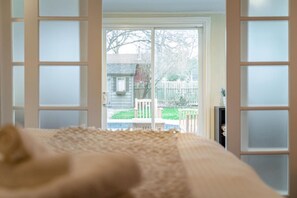 5 chambres, fer et planche à repasser, Wi-Fi gratuit, draps fournis