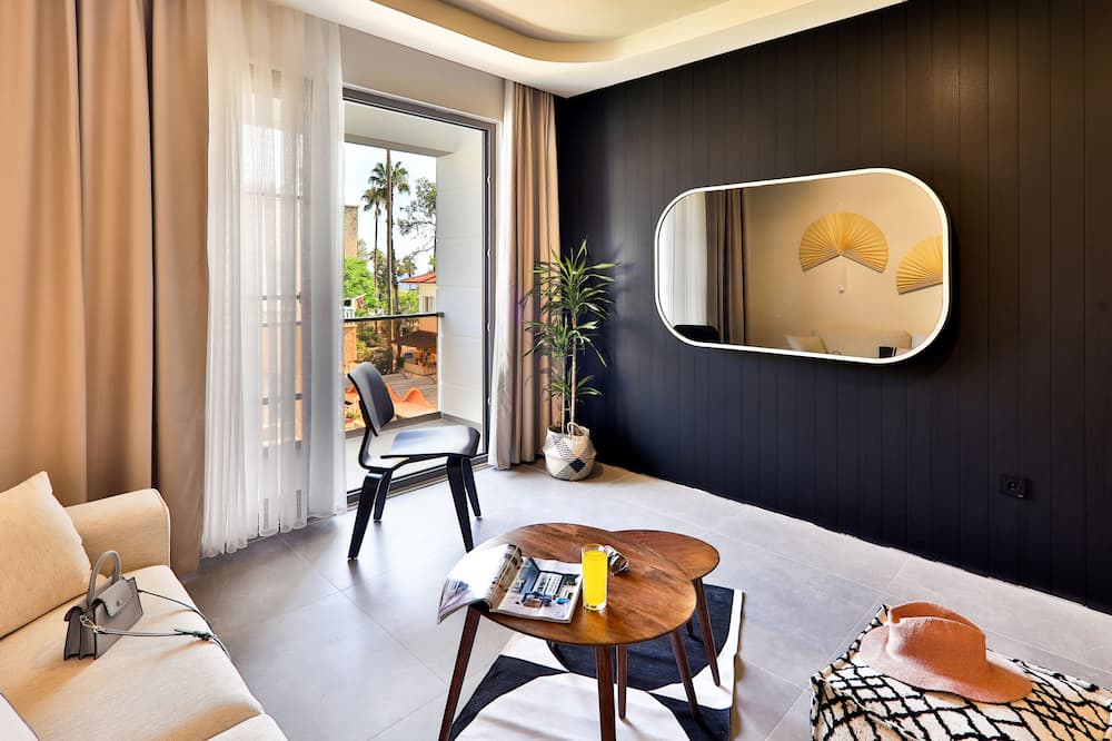 Luff Suites