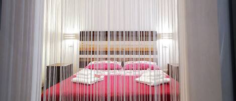 2 camere, Wi-Fi gratuito, lenzuola