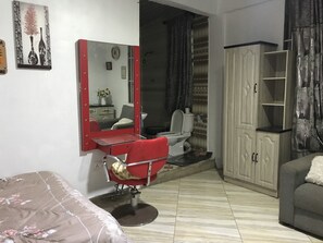 1 Schlafzimmer, Zimmersafe, Bügeleisen/Bügelbrett, WLAN