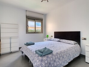 2 Schlafzimmer, Bügeleisen/Bügelbrett, kostenloses WLAN, Bettwäsche