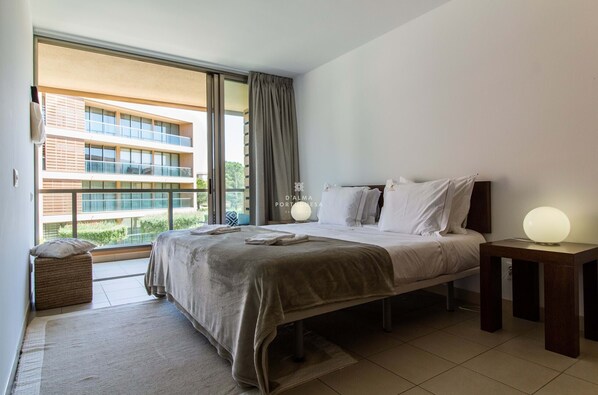 1 camera, ferro/asse da stiro, Wi-Fi gratuito, lenzuola