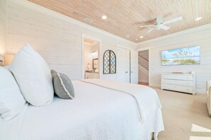 4 bedrooms, iron/ironing board, free WiFi, bed sheets