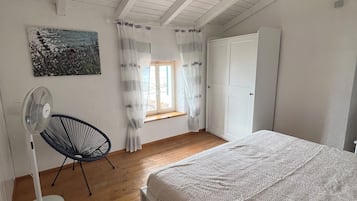 2 Schlafzimmer, kostenloses WLAN, BettwÀsche