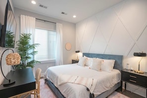 4 chambres, fer et planche à repasser, Wi-Fi, literie fournie