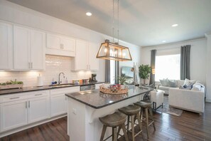 Interior - Broadway, Game Room, Garage (Nashville)