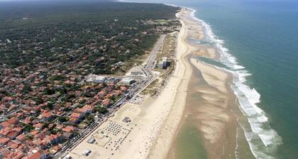 House with garden 2 bedrooms Soulac Sur Mer 500m from the beach