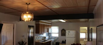 Quaint Cottages Near Everything on Beach Road 