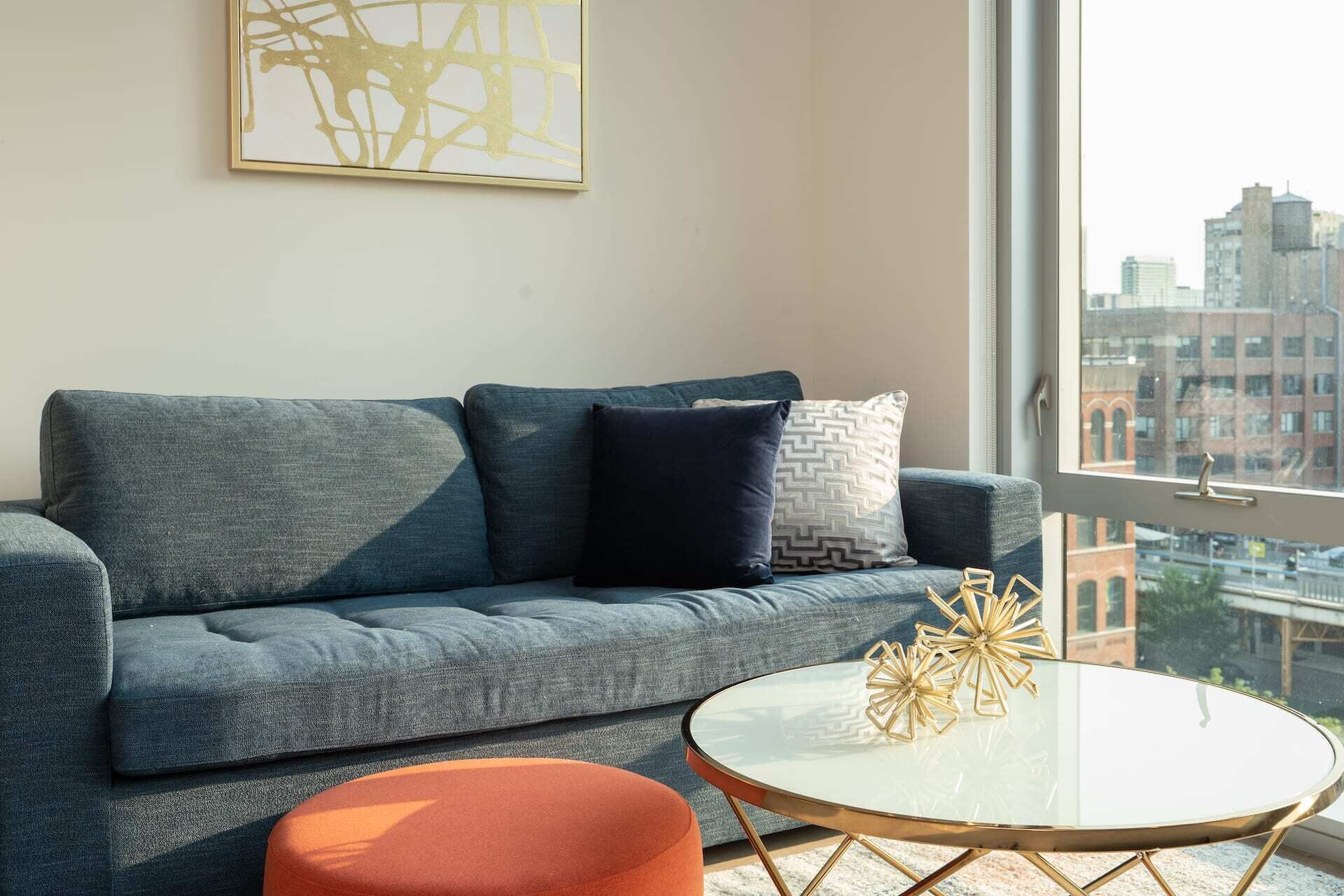 Kasa | Welcoming 1 BD + Gym Access | River North Chicago