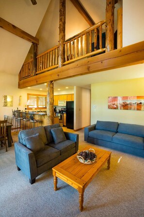 TV, fireplace, DVD player, stereo