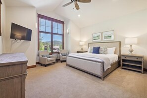4 bedrooms, iron/ironing board, free WiFi