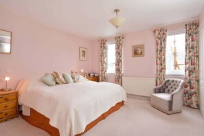 4 Schlafzimmer, Internetzugang, Bettwäsche