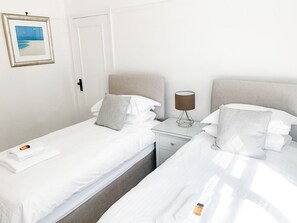 2 bedrooms, Internet, bed sheets