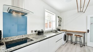 Unclassified image, 4 of 13, button - Pet-Friendly 2-Bedroom St Andrews Cottage on Quiet Cul-de-Sac, Walk to Town, Shops & Golf (St. Andrews)