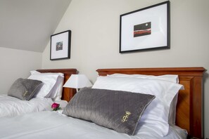 5 habitaciones, internet y ropa de cama 