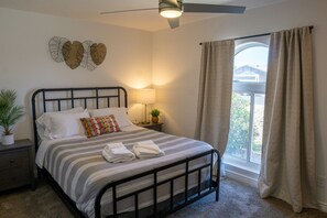 3 bedrooms, iron/ironing board, travel crib, free WiFi