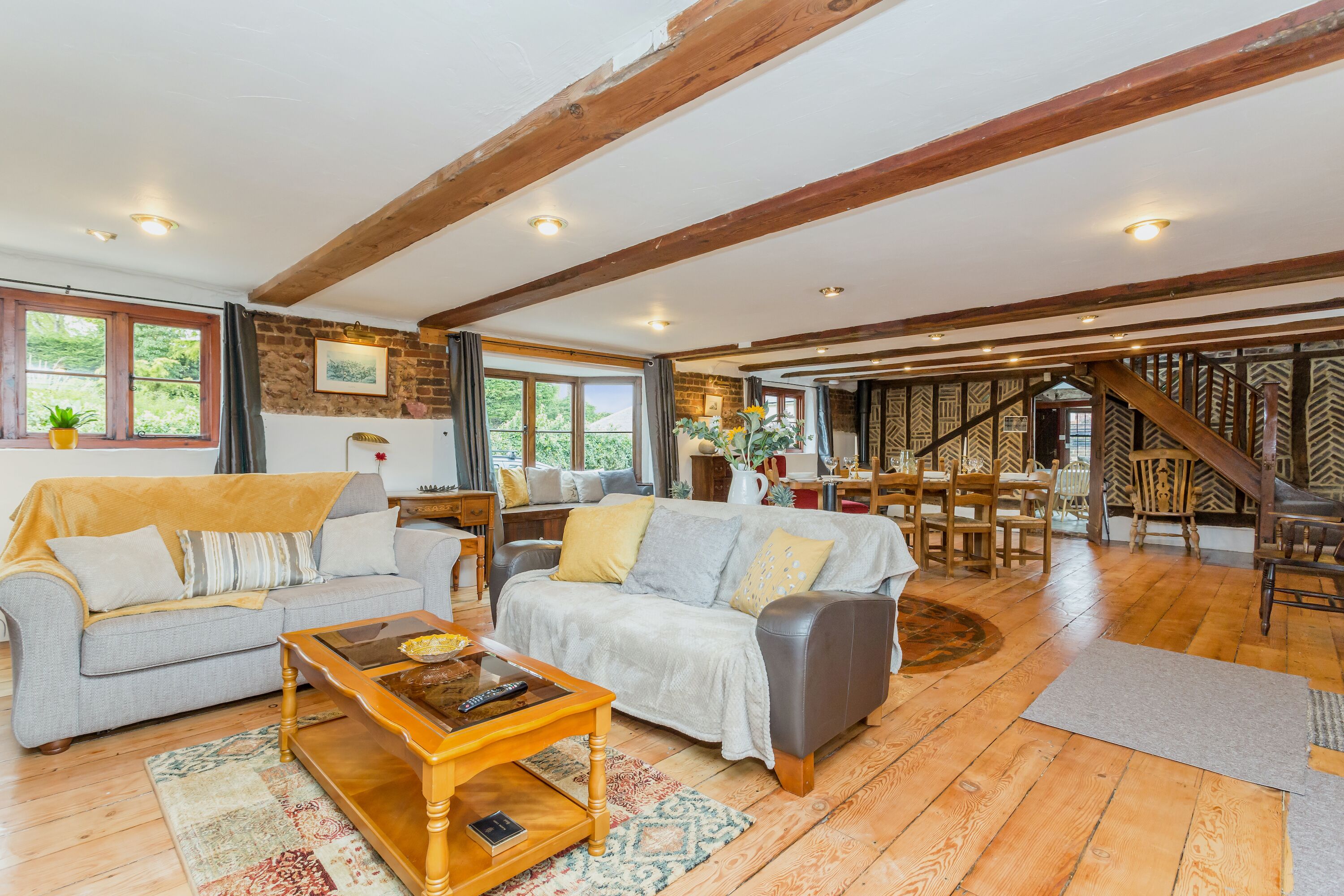 Family House | Living area | 43-inch Smart TV with digital channels, TV, fireplace