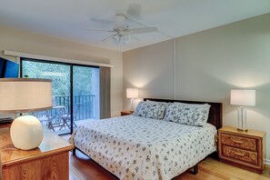 2 bedrooms, iron/ironing board, Internet, bed sheets