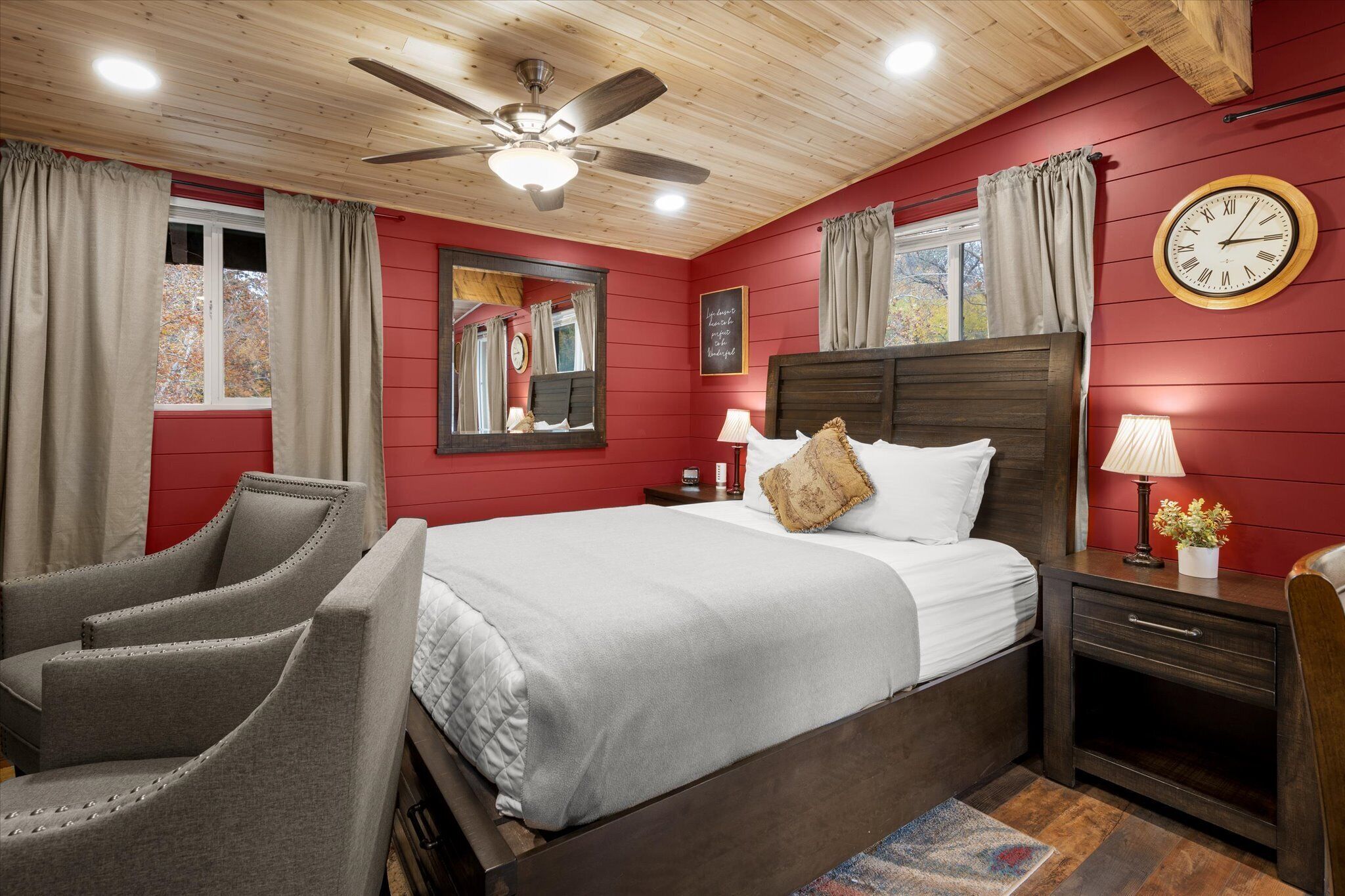 Creekside Retreat 19