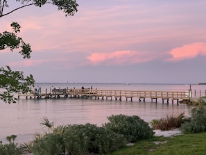 Beach nearby, sun loungers, beach towels - Stunning Views at Mariner Pointe 541 (Sanibel)