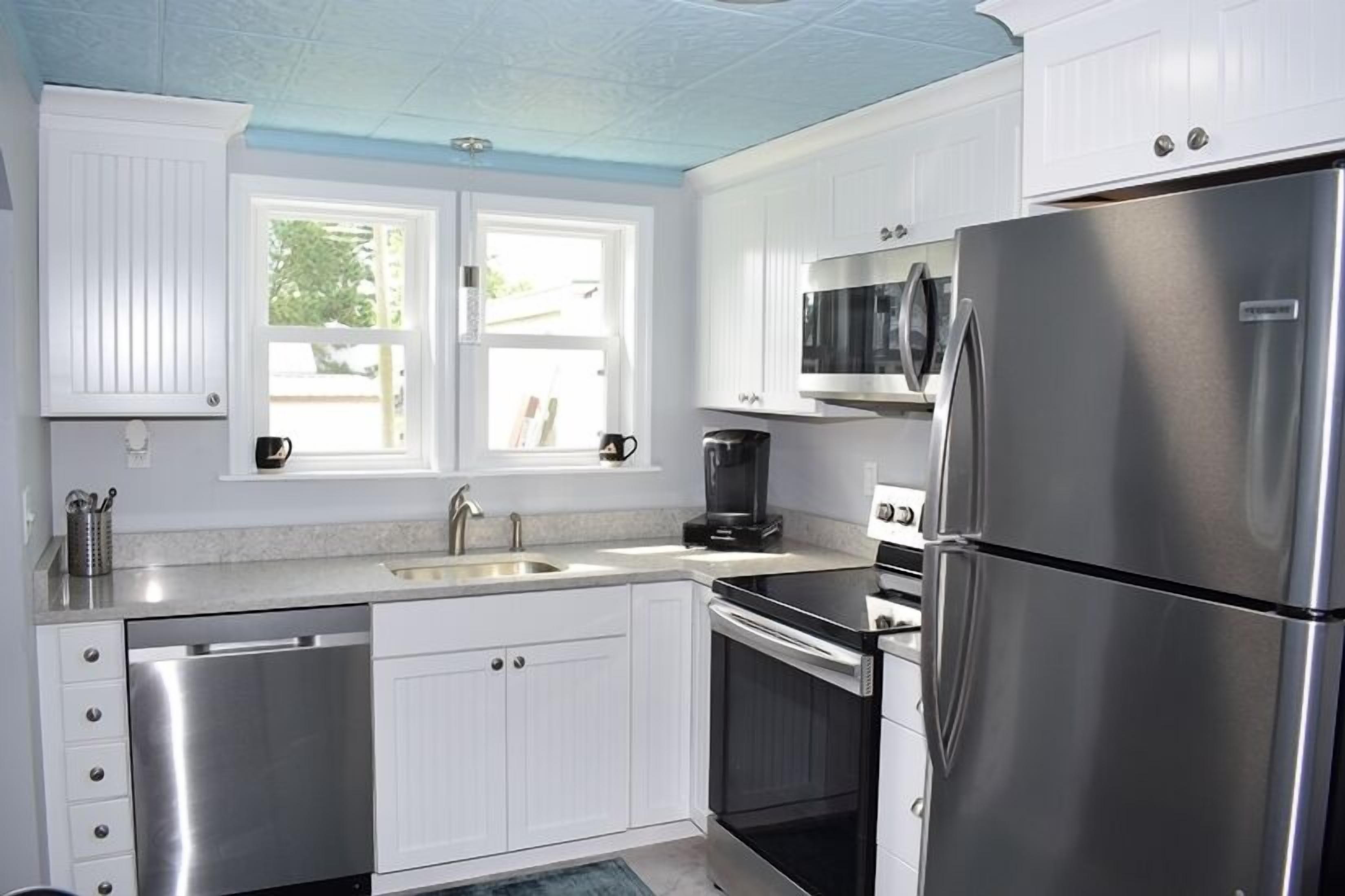 Microwave, oven, dishwasher