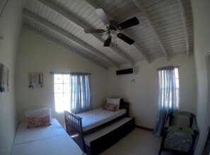 2 makuuhuonetta, silitysrauta/-lauta, Wi-Fi