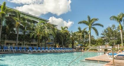 Luxury 2 bedroom (resort) with full amenities